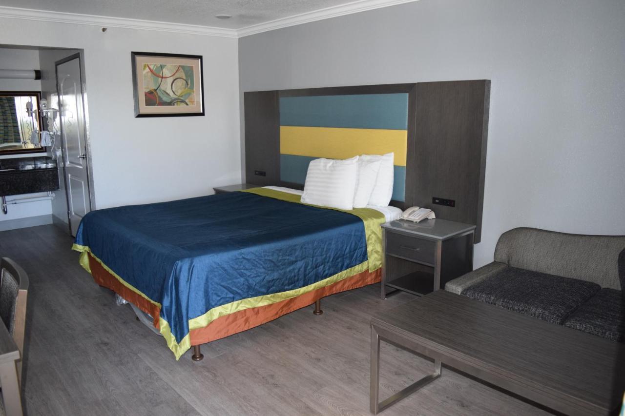 Budget Inn Ла-Пуэнте Экстерьер фото